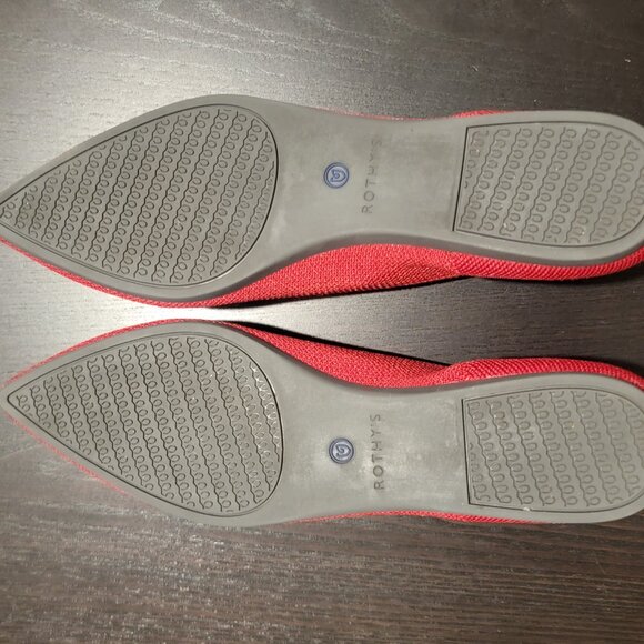 Rothy's Chili Points - Size 8 - Picture 2 of 5